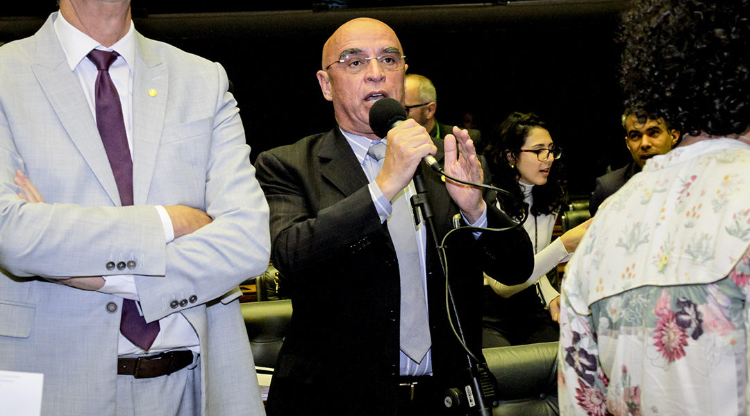 Dr. Mário Heringer defende reflexão sobre saúde mental