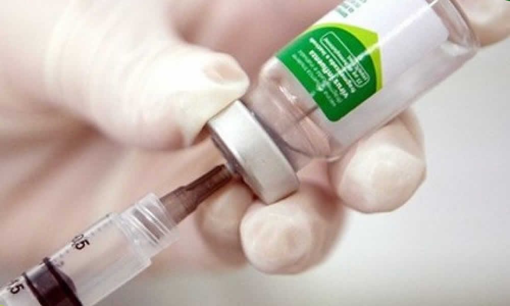 Ministério acerta e lança campanha prévia de vacinação contra Influenza