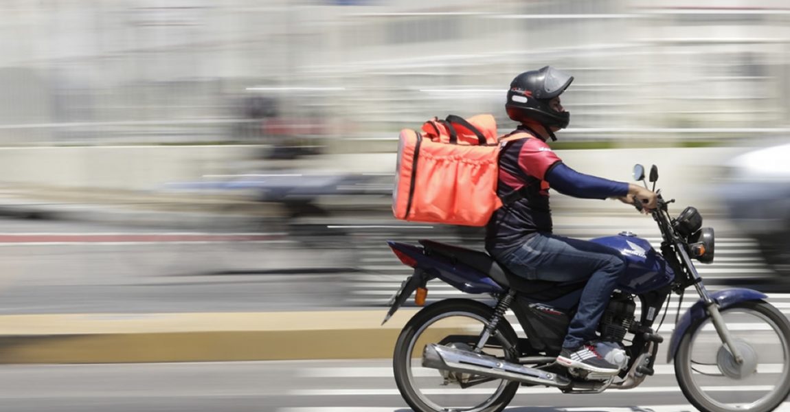 Projeto cria vínculo entre trabalhadores e aplicativos