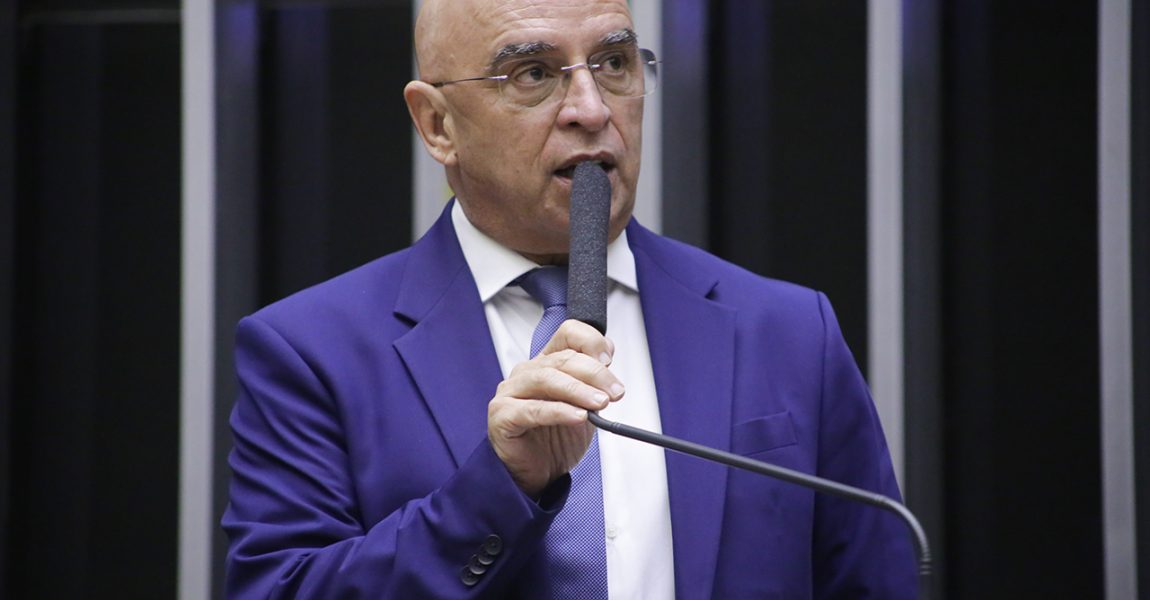Aprovado na CCJC Projeto de Lei do Dr. Mário para ampliar oportunidades de trabalho aos beneficiários do Bolsa Família