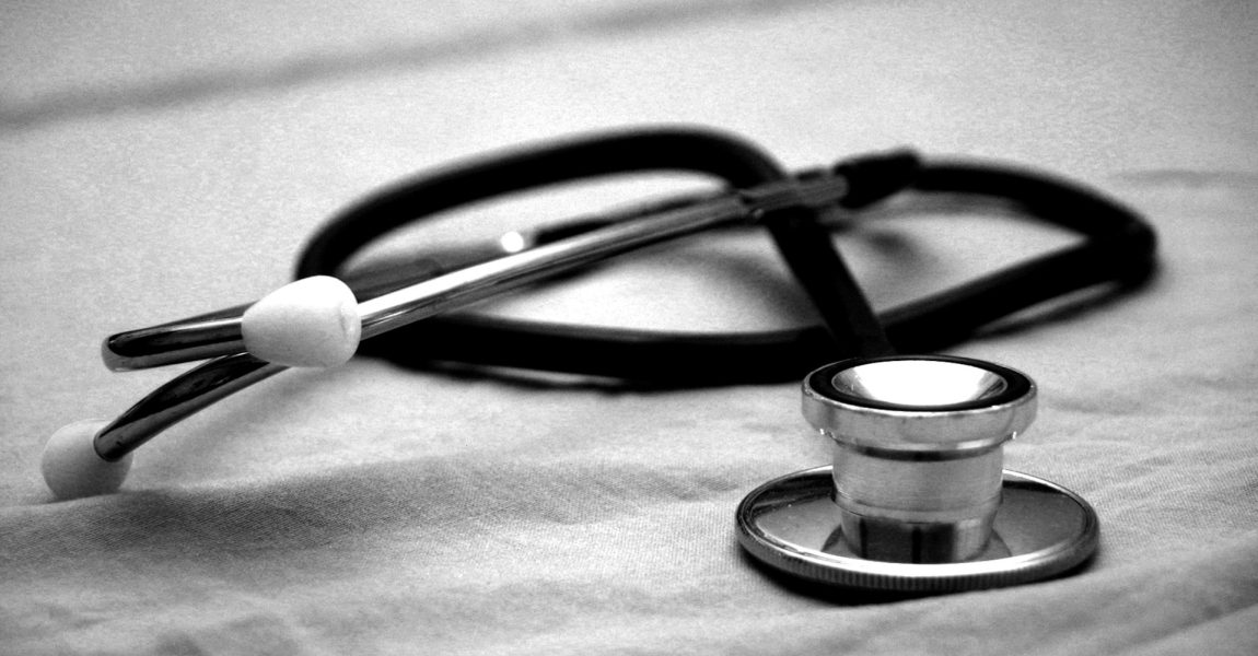 Dr. Mário defende profissionais de saúde e pede freio à violência em hospitais