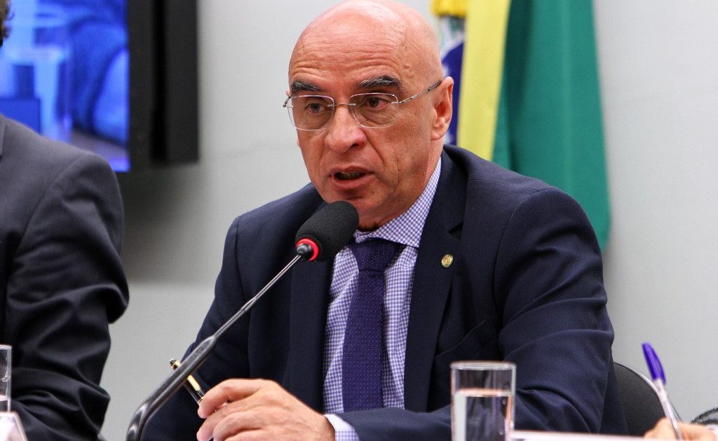 Projeto de Lei do líder do PDT propõe medidas para combater lavagem de dinheiro